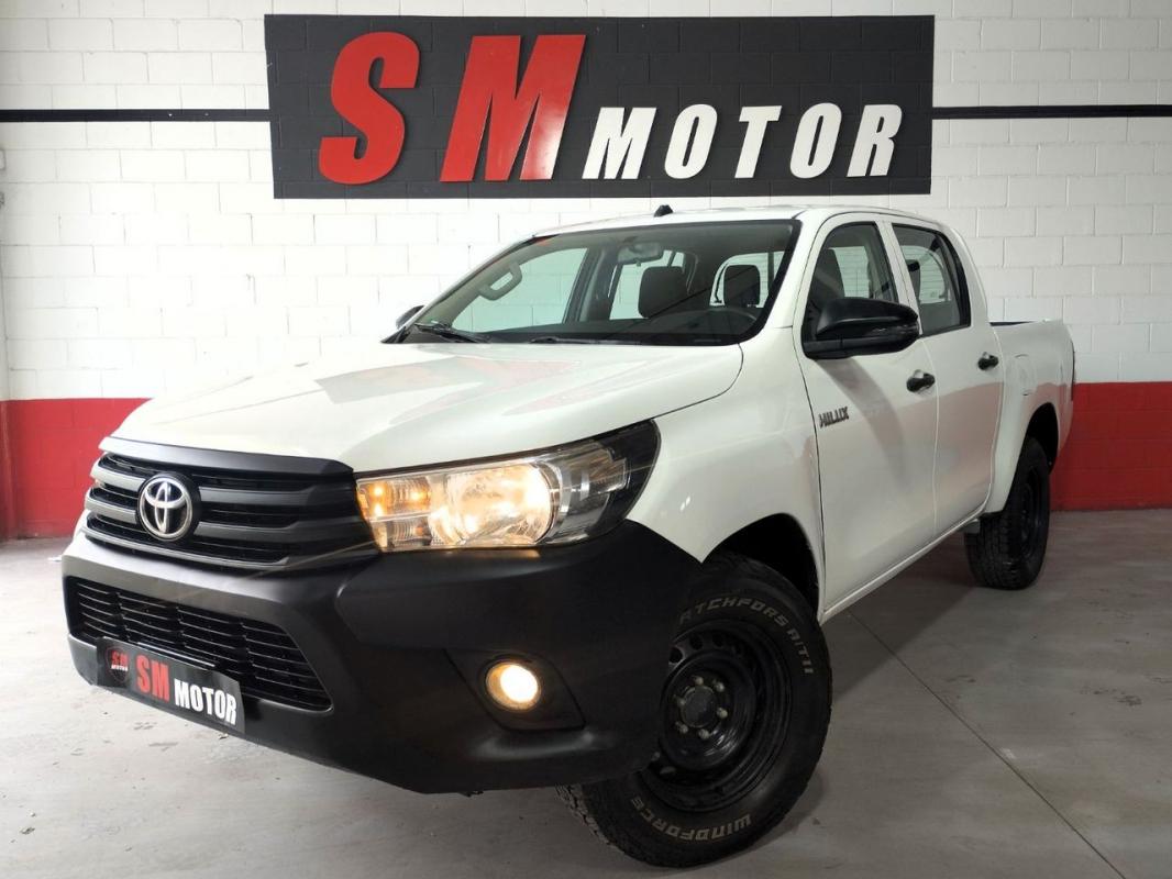 toyota hilux 2.4 d4d cabina doble gx 2020 / 151.982km.