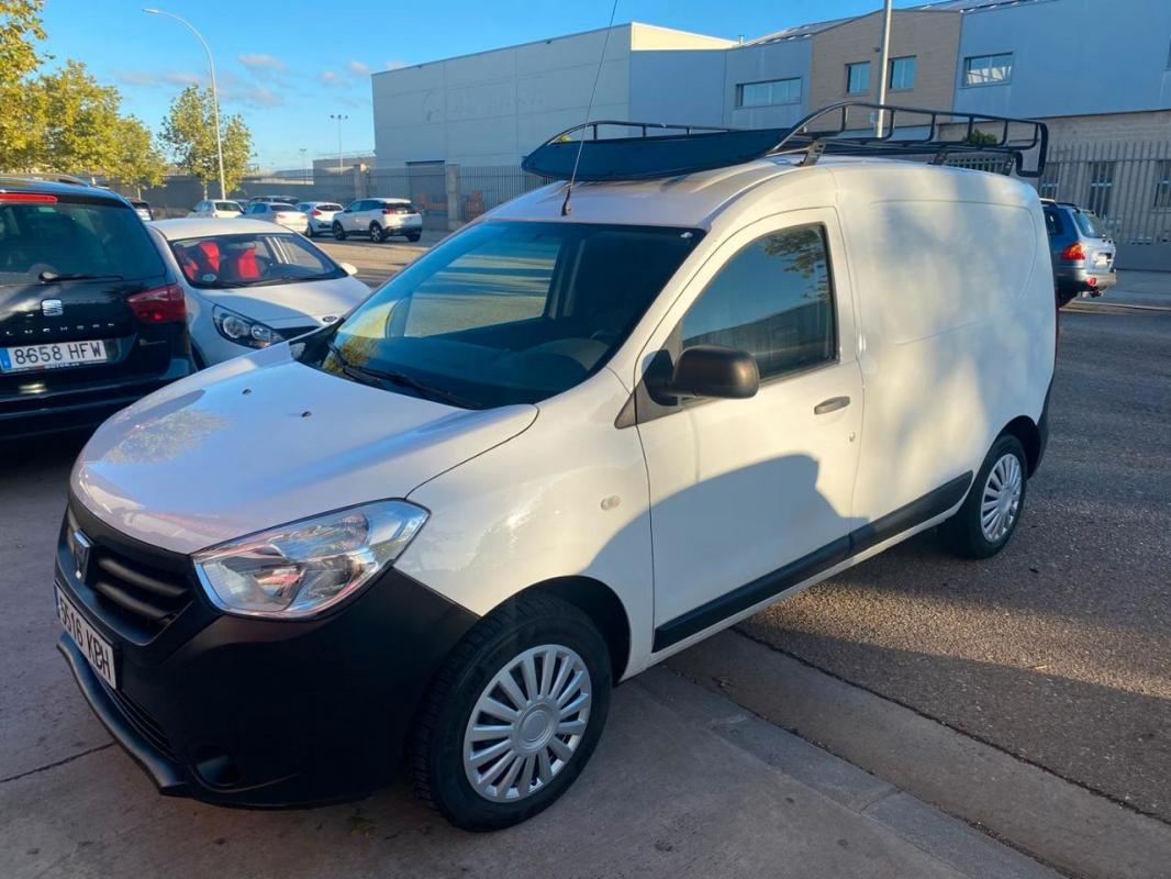 dacia dokker van ambiance 1.6 75kw 102cv 2017 / 77.304km.