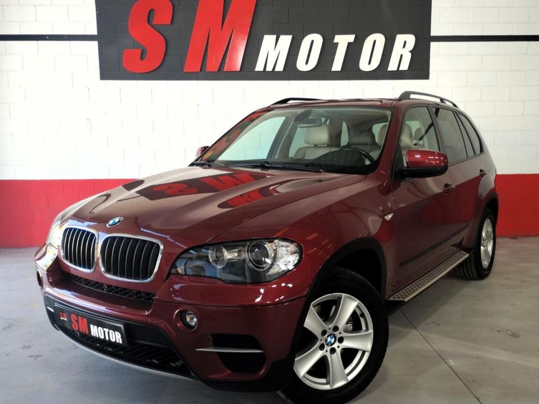 bmw x5 xdrive30d 2010 / 272.000km.