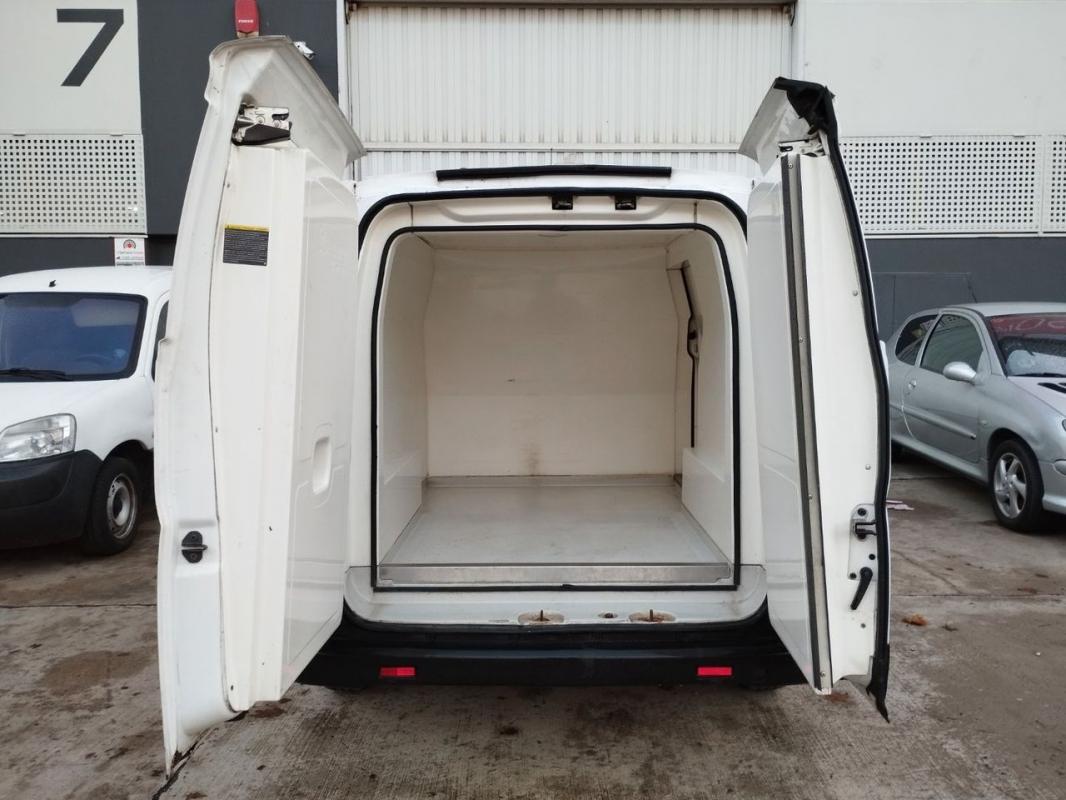 nissan nv200 1.5dci comfort furgon 2012 / 138.687km.