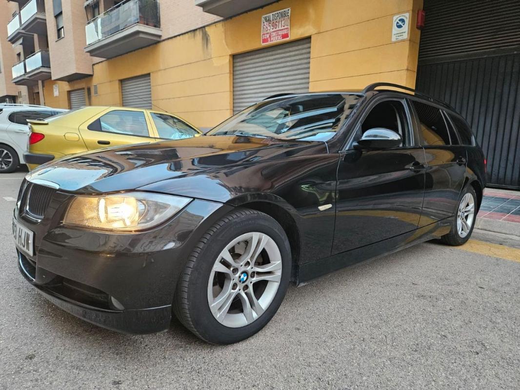 bmw serie 3 320d touring 2008 / 223.000km.
