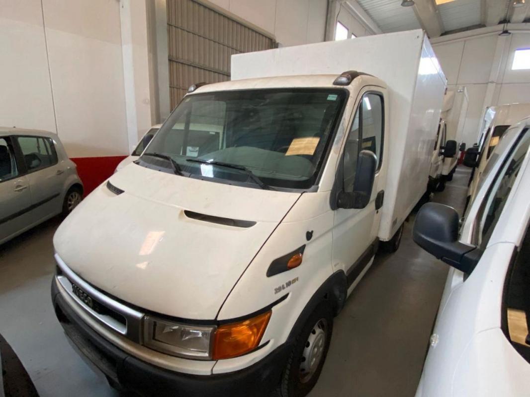 ivéco daily 29 l 10 3000c1545 rs ataque 2004 / 283.754km.