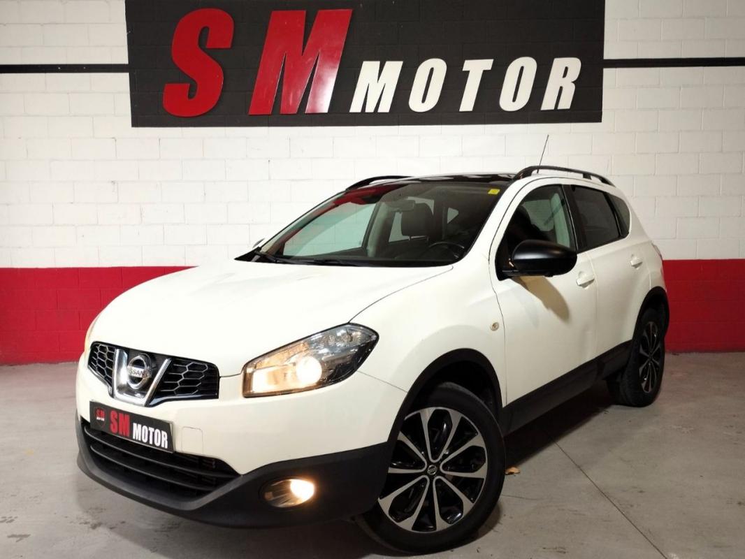 nissan qashqai 1.6dci ss tekna 4x2 17 2013 / 176.756km.