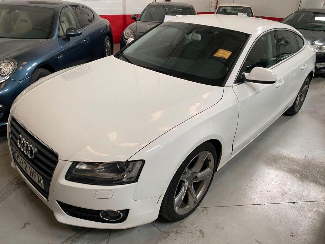 audi a5 sportback 2.0 tdi 143cv 2010 / 260.171km.