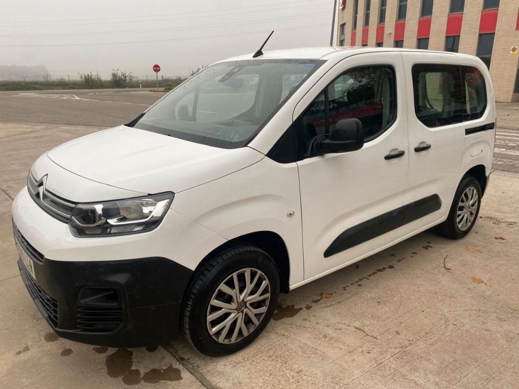 citroën berlingo talla m bluehdi 100 ss live pack 2021 / 118.016km.