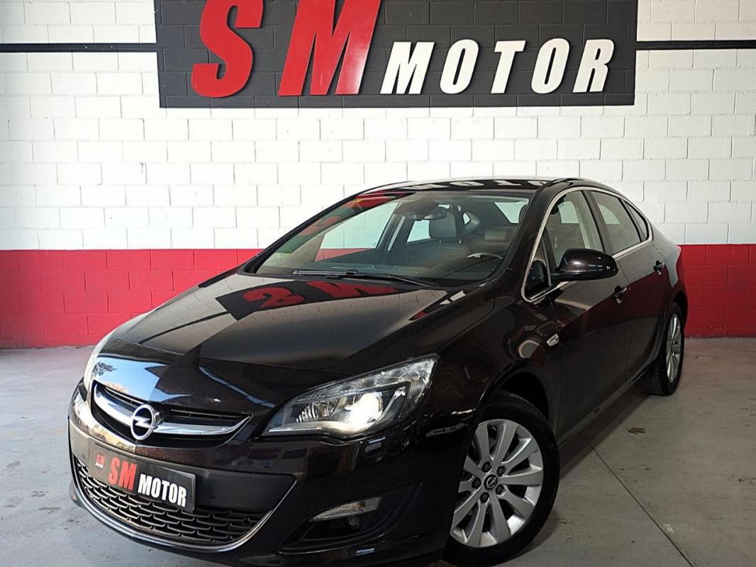 opel astra 1.6 cdti ss 136 cv elegance 2016 / 204.822km.