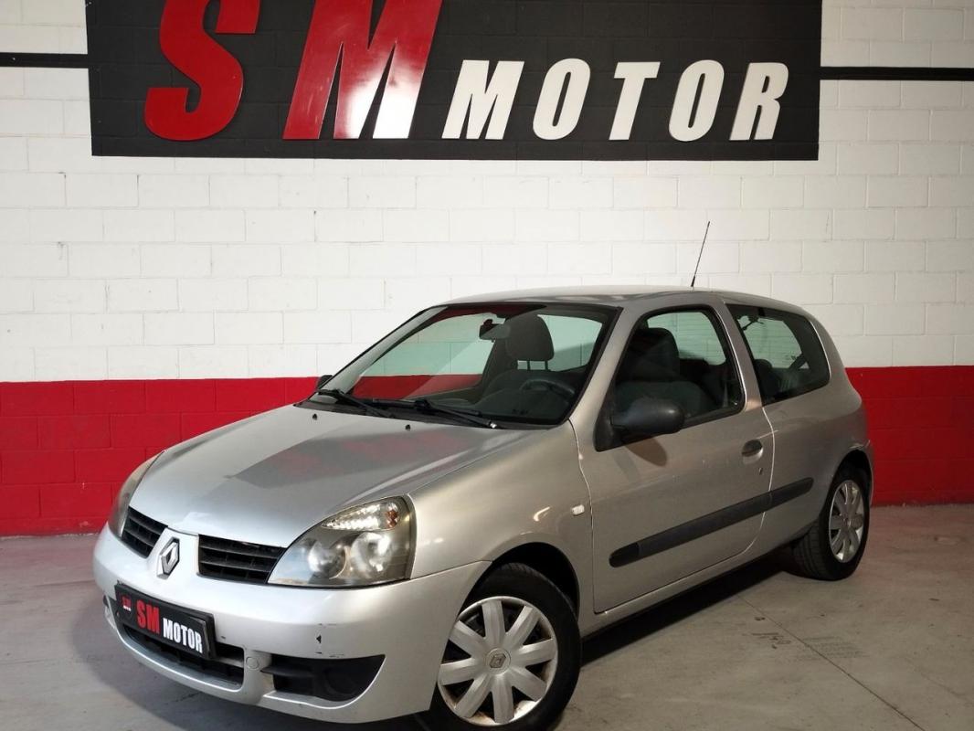 renault clio authentique 1.2 16v 2007 / 146.959km.