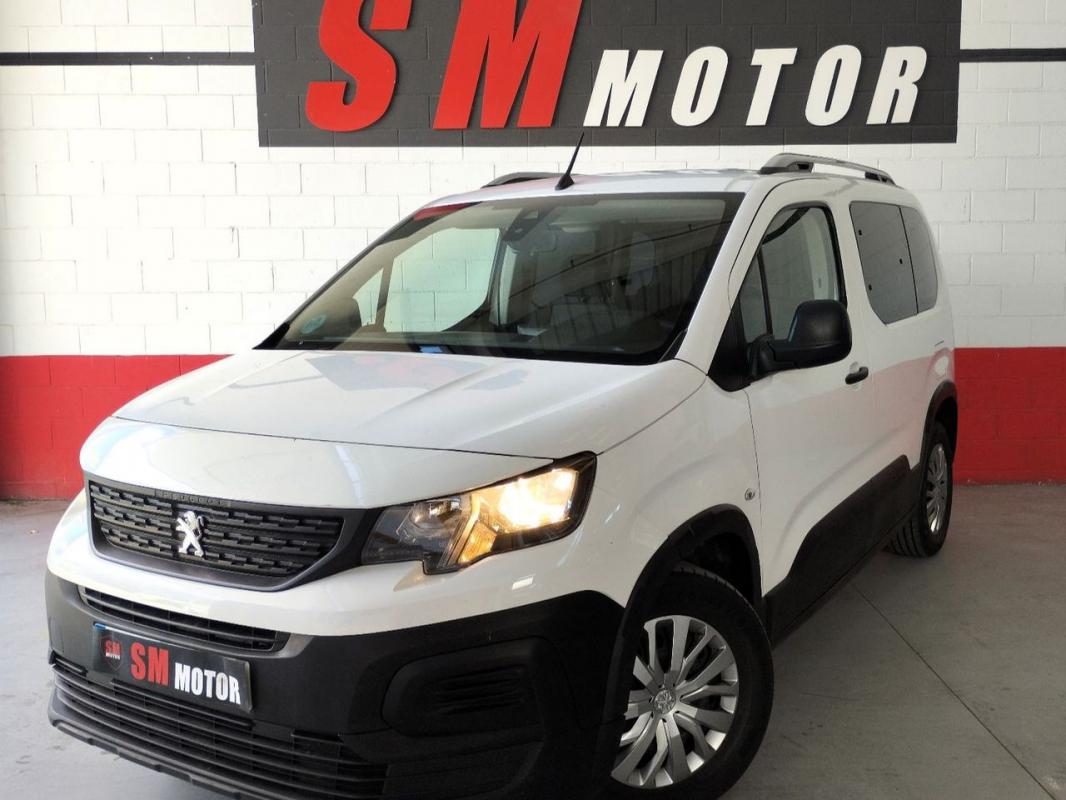 peugeot rifter active standard bluehdi 73kw 2019 / 66.696km.