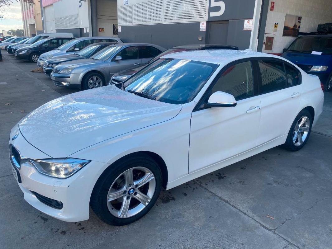bmw serie 3 318d 2013 / 198.000km.