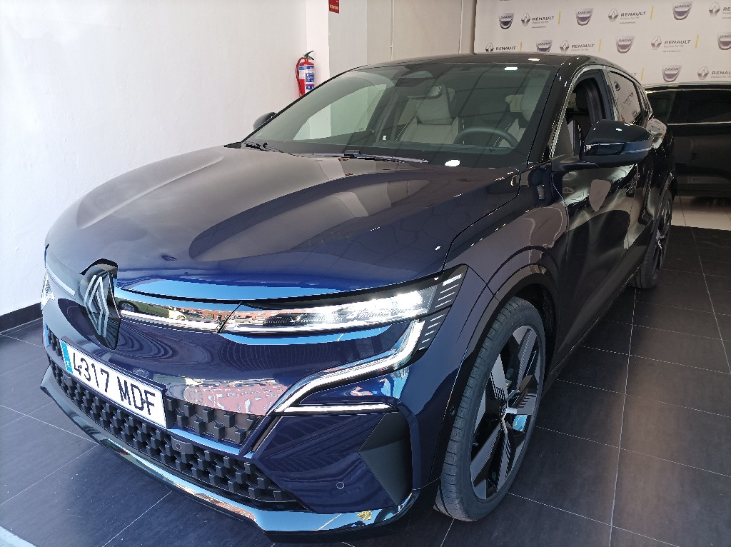 Foto renault mégane e-tech 100% electrico techno ev60 220cv 2023 / 10.000km.