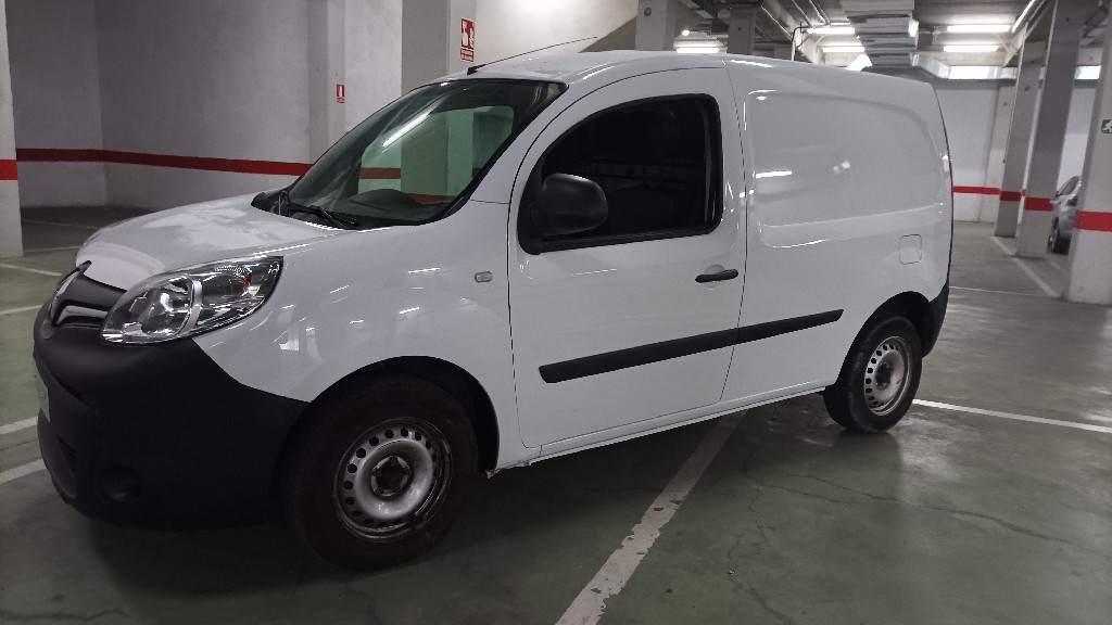 renault kangoo furgon dci 80cv expression 2019 / 89.488km.