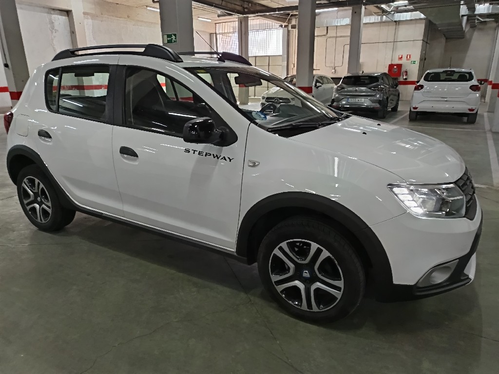 dacia sandero stepway serie limitada aniversario 100cv glp 2020 / 130.525km. foto grande (2)