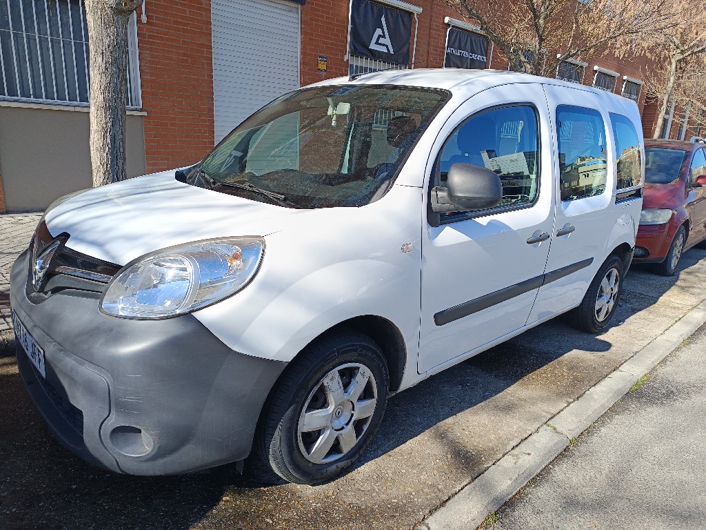 renault kangoo combi expression 1.5 dci 75cv 2015 / 317.000km.