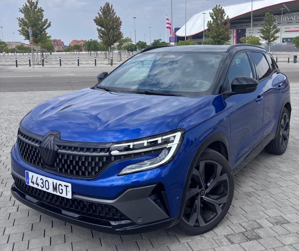 renault d australe hybrid iconic spirit alpine 130cv 2023 / 17.500km.