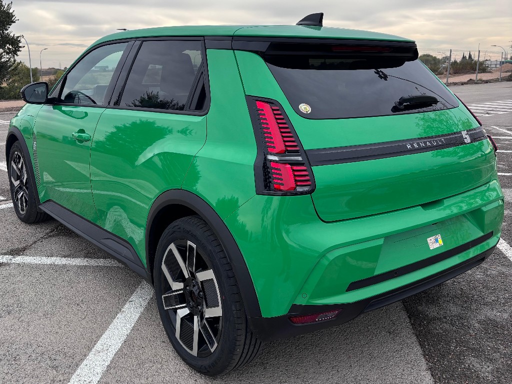 Renault R 5 ELECTRICO E-TECH TECHNO 150CV AUTONOMIAN CONFORT